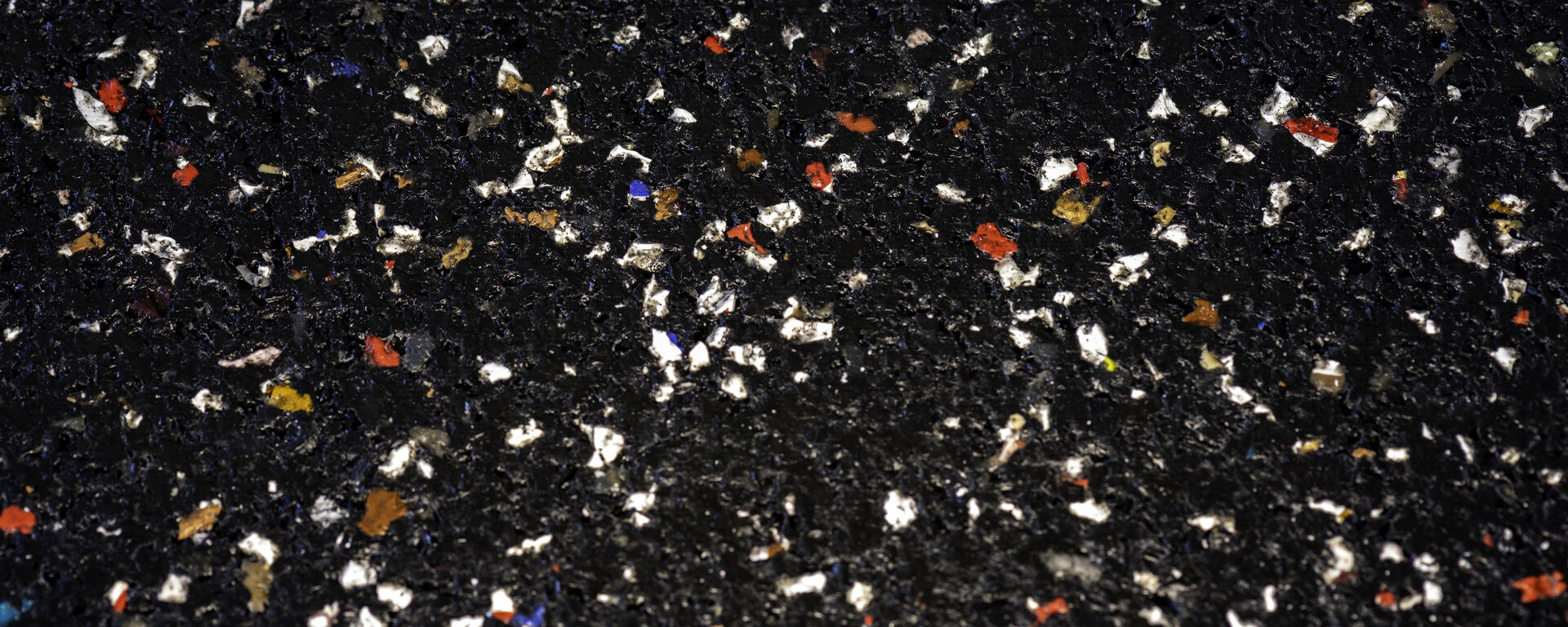 صورة مقربة لمركب نايك جريند المطاطي من نايك جريند تظهر فيها طبقة نهائية مرقطة مميزة