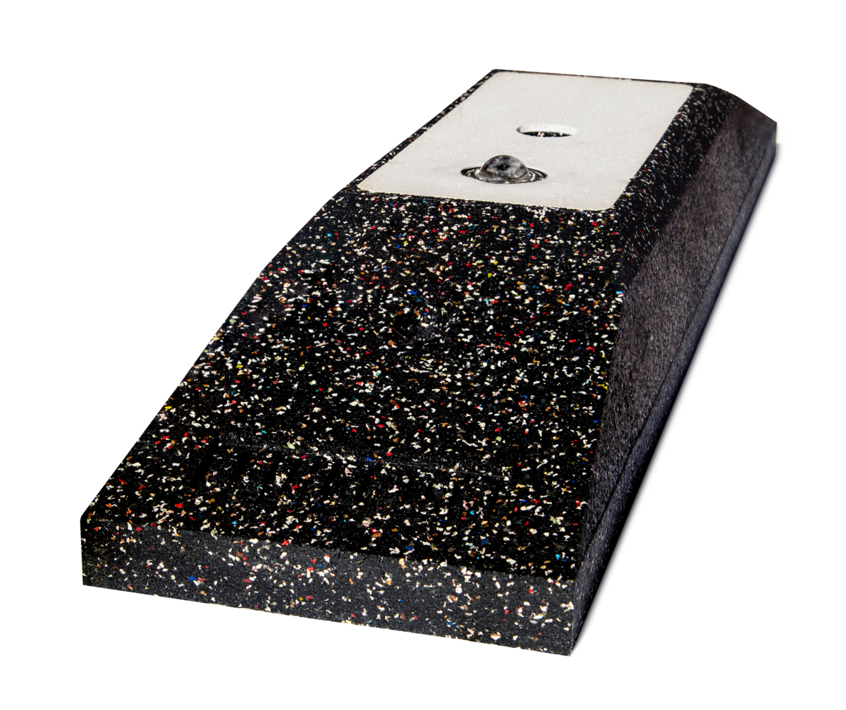 NCLD Lite fabricado con goma Nike Grind